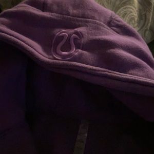 Scuba sz 12 lu lu hoodie